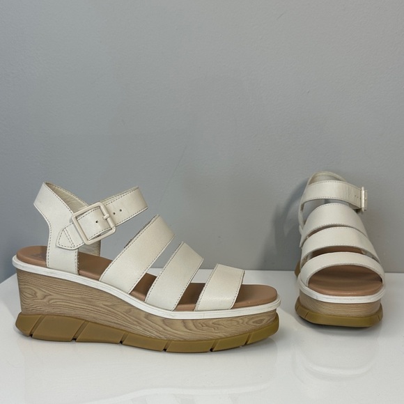 Sorel Shoes - Sorel Joanie lll Ankle Strap Wedge Sandals Size 9.5
